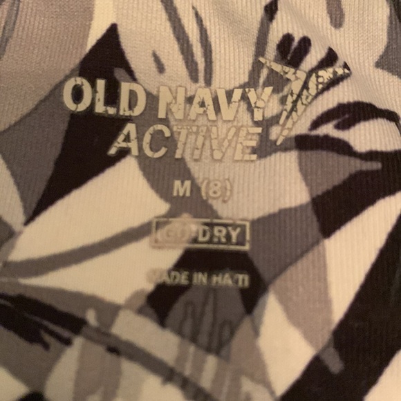 No satins or rips just a couple of lose threads - Picture 3 of 4